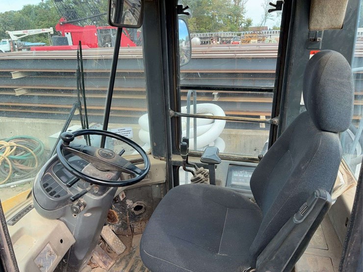 komatsu-wa320-image-40