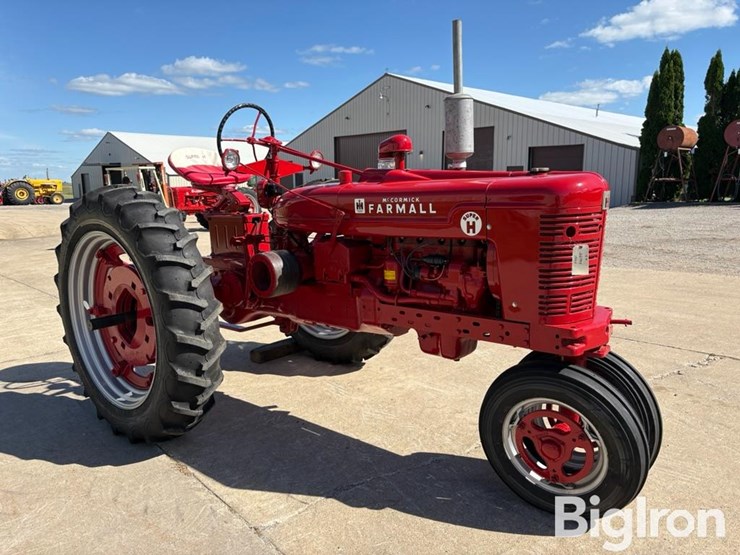 1954-international-super-h-image-3