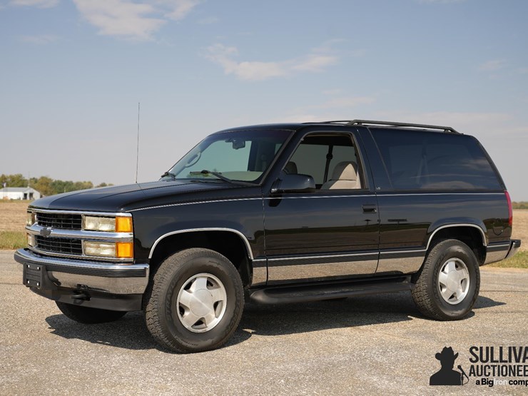 1996-chevrolet-tahoe-image-1