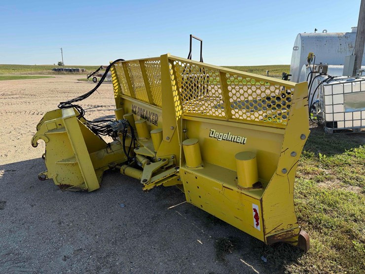 degelman-ice-breaker-dozer-image-2