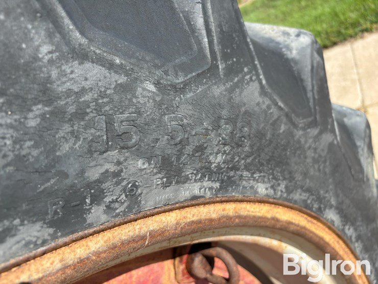 1957-case-ih-450-image-19