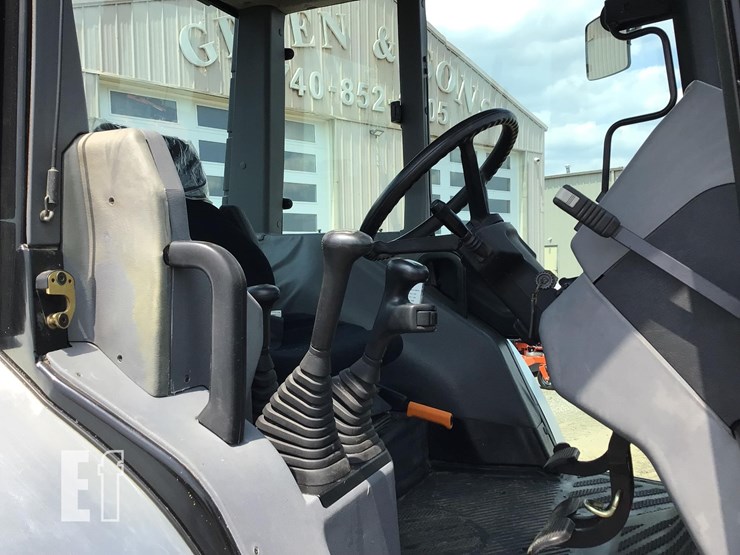 1992-white-6105-image-10