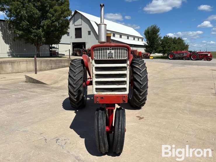 1959-case-ih-560-image-2