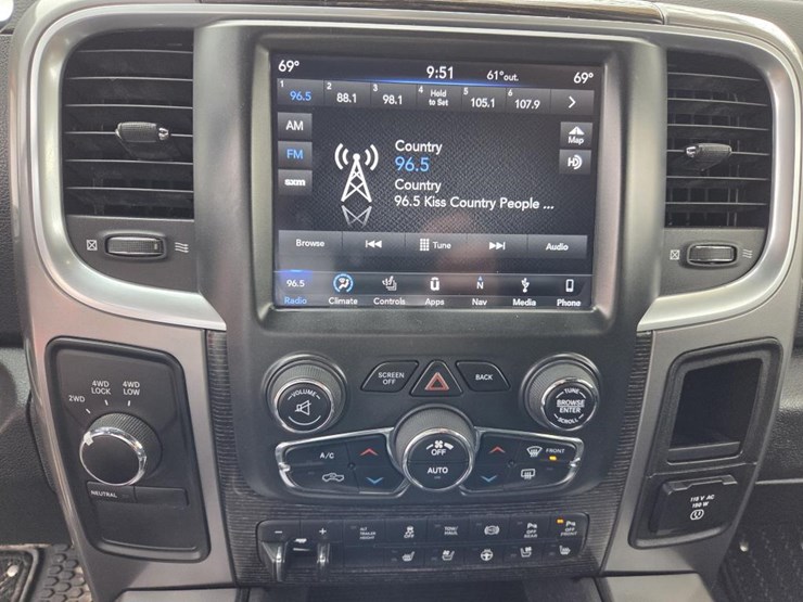 2018-dodge-ram-2500-image-56