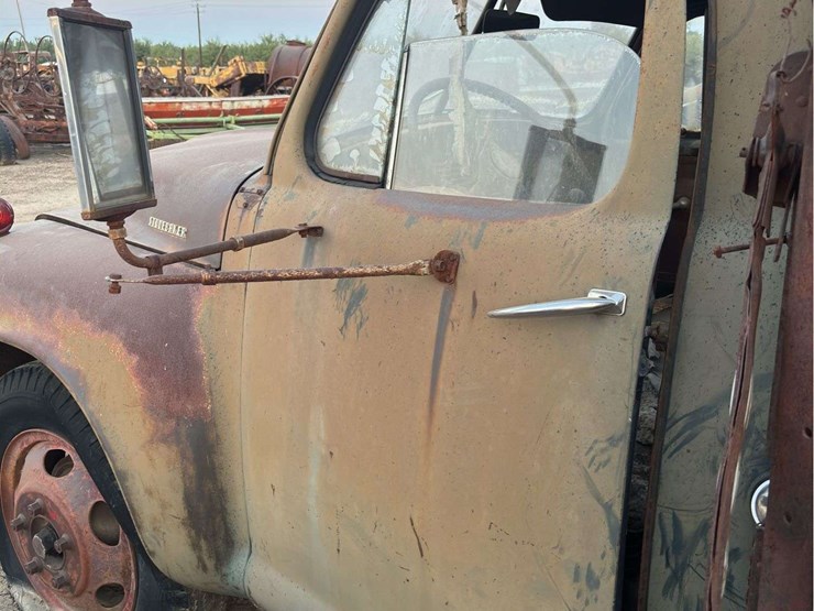 studebaker-stake-bed-truck-image-13