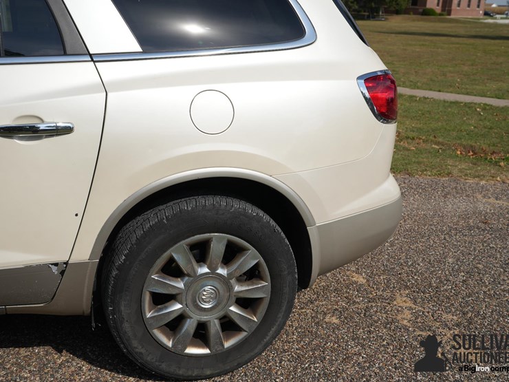 2012-buick-enclave-image-18