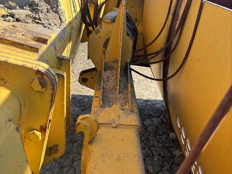 pull-type-pan-scraper-image-19