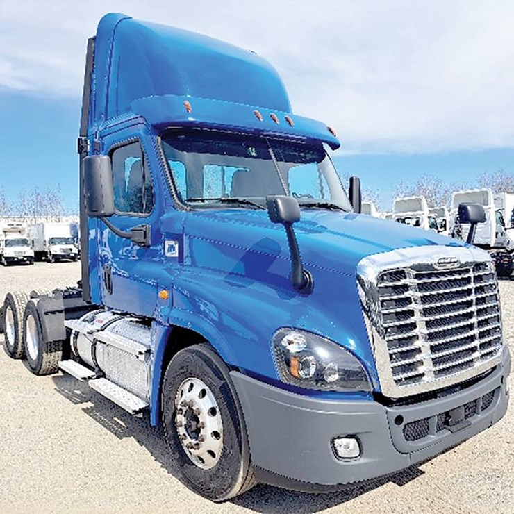 2020 FREIGHTLINER CASCADIA 125