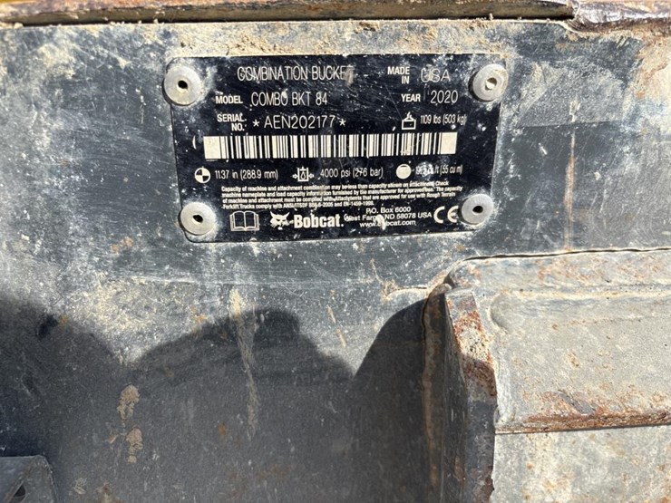 #5065-•-approx-84"-bobcat-combination-bucket-image-11