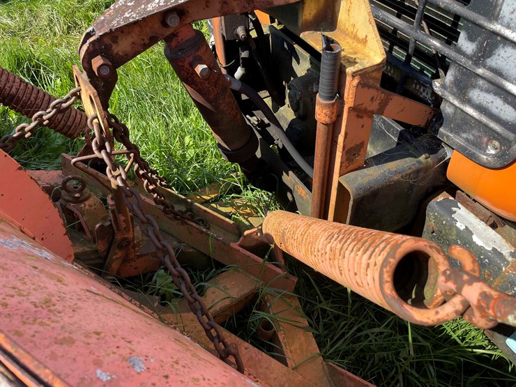 1984-ford-8000-image-47