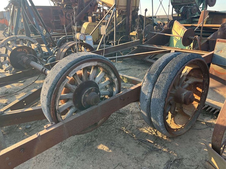 large-trailer-frame-image-3