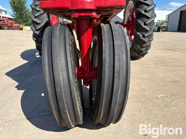 1954-international-super-m-image-17