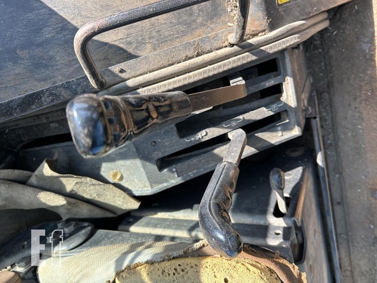 international-1586-image-36