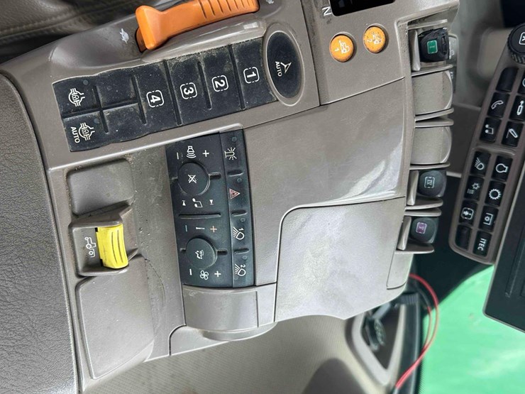 2020-john-deere-9620rx-image-30