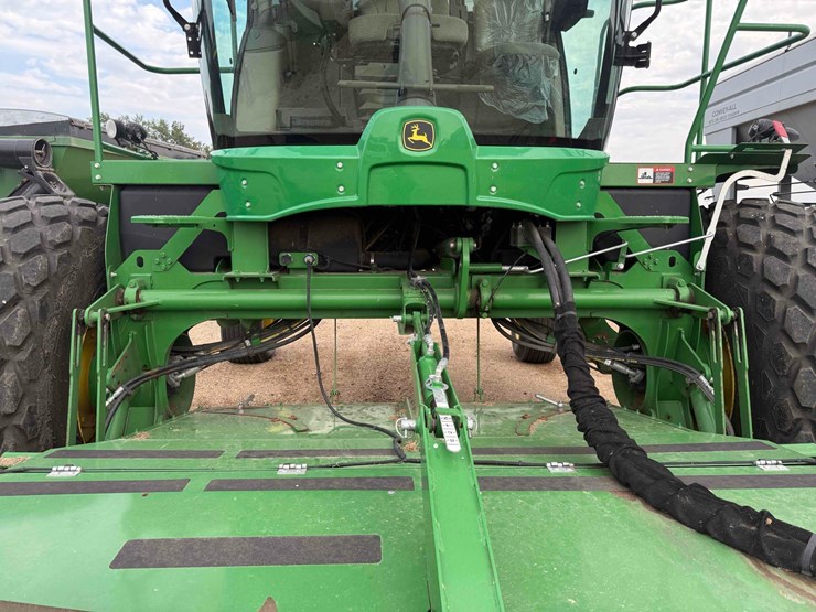 john-deere-w235-image-12