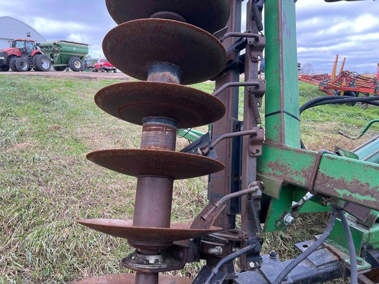 john-deere-635-image-11