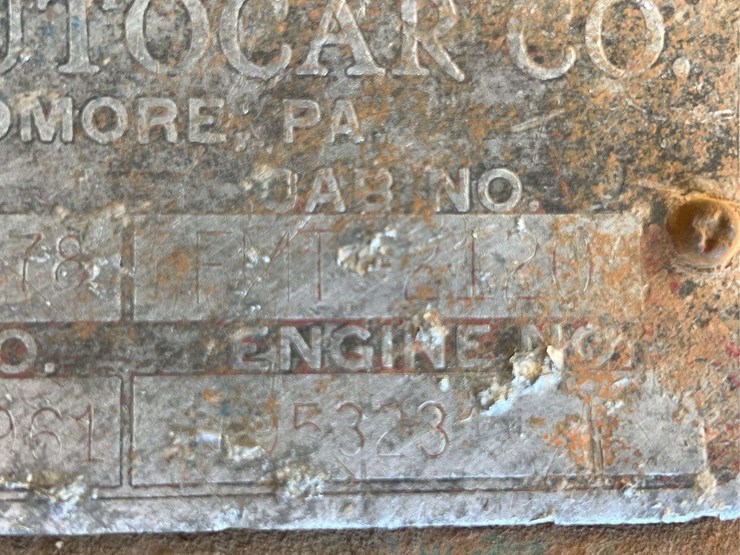 autocar-diesel-dump-truck-image-29