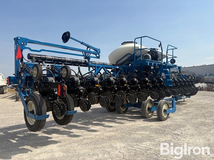 2019-kinze-3600-image-5