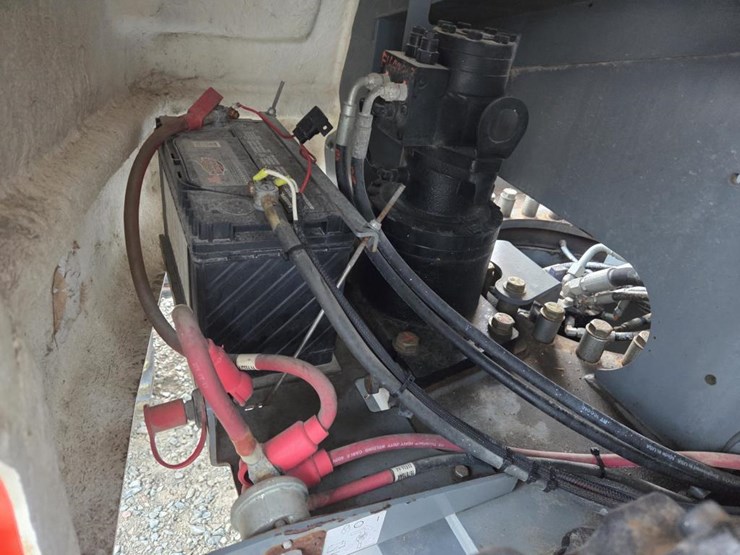 skyjack-sj66t-image-37