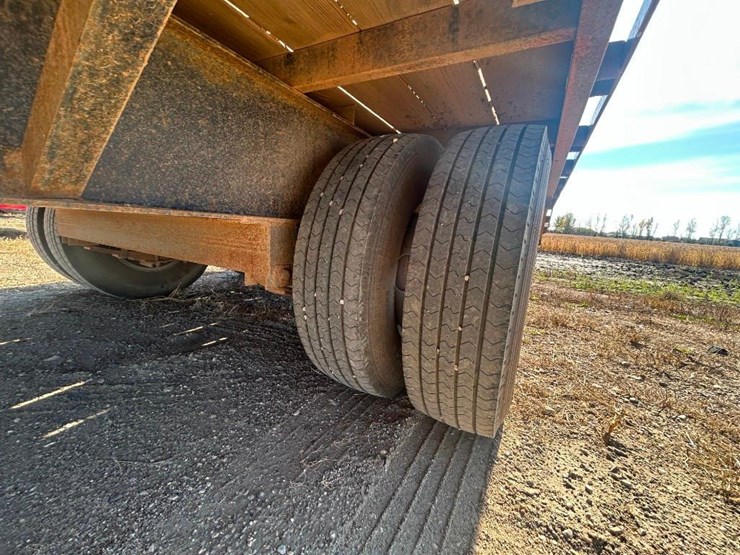 2023-double-a-flatbed-trailer-image-11