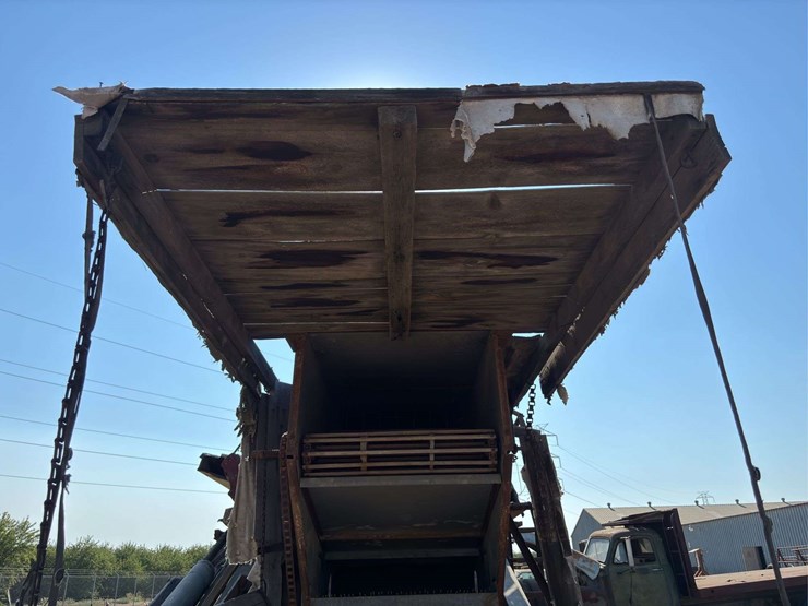 holt-36-combine-harvester-image-21