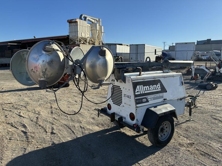 2008-allmand-night-light-pro-nl8-towable-light-tow-image-3