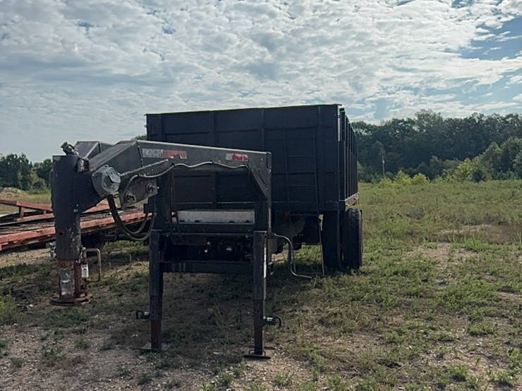 gooseneck-dump-trailer-image-17