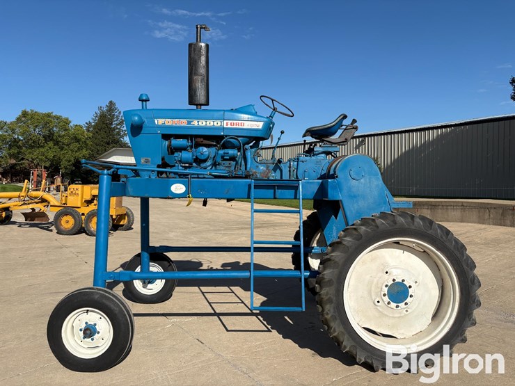 1969-ford-4000-image-8