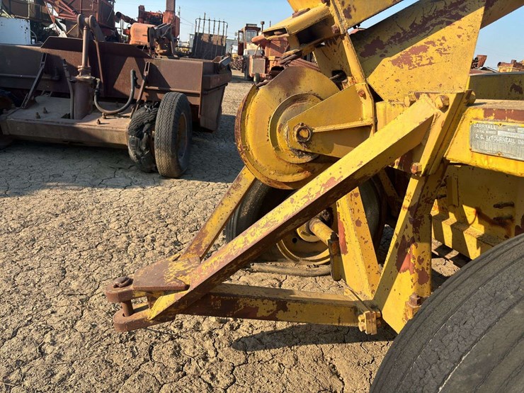 pull-type-pan-scraper-image-31