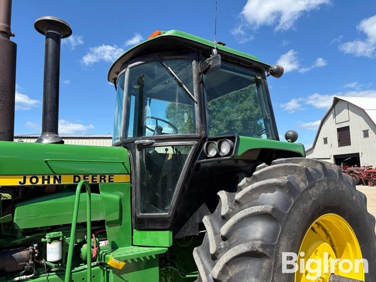 1978-john-deere-4640-image-13