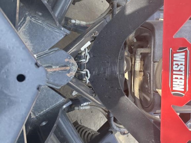 #5039-•-western-mvp3-truck-v-plow-image-5