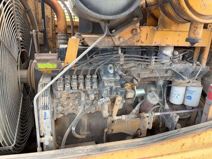 komatsu-wa320-image-23