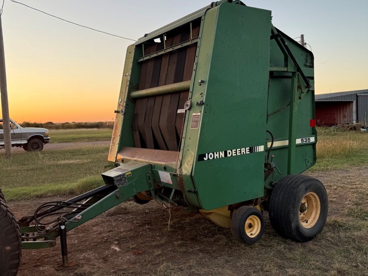 john-deere-535-image-8