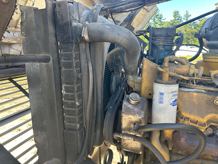 1987-ford-l8000-image-41