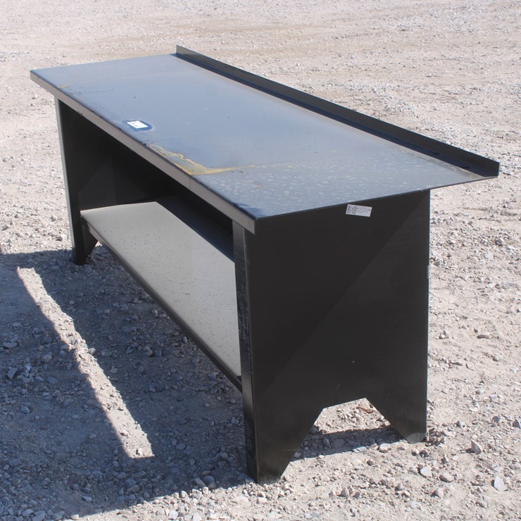 #4064 • 90 Inch Work Bench