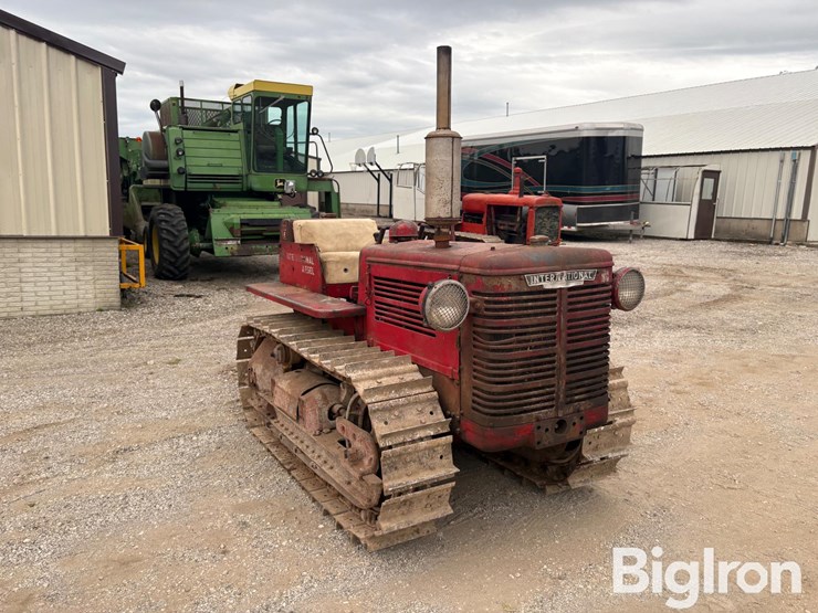 1947-international-td6-image-3