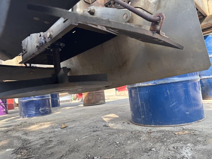 #5024-•-western-truck-salter/sander-image-7