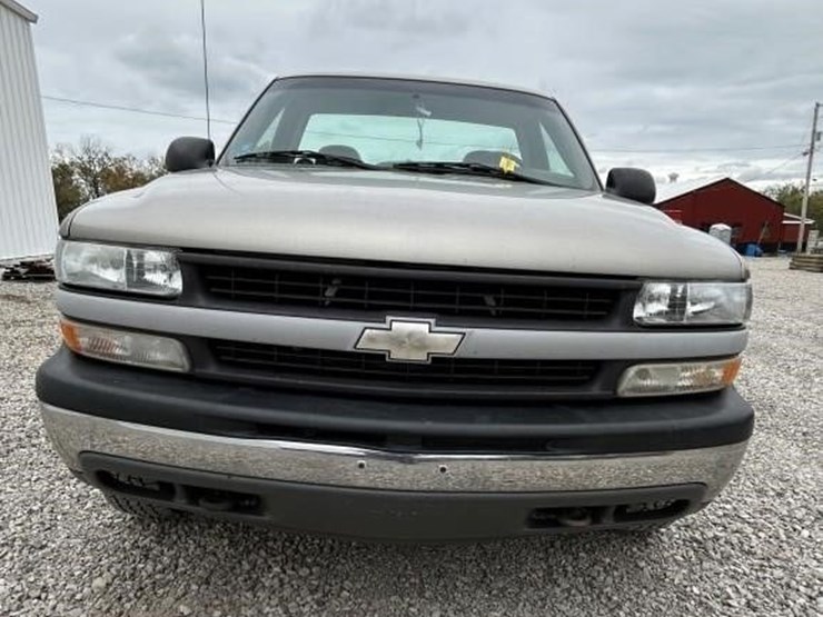 1999-chevrolet-2500-image-13