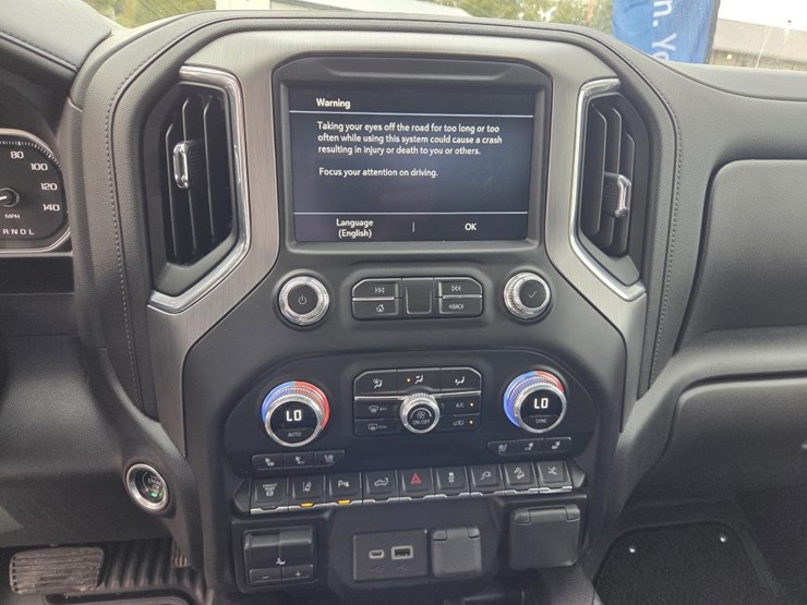 2023-gmc-3500hd-image-54