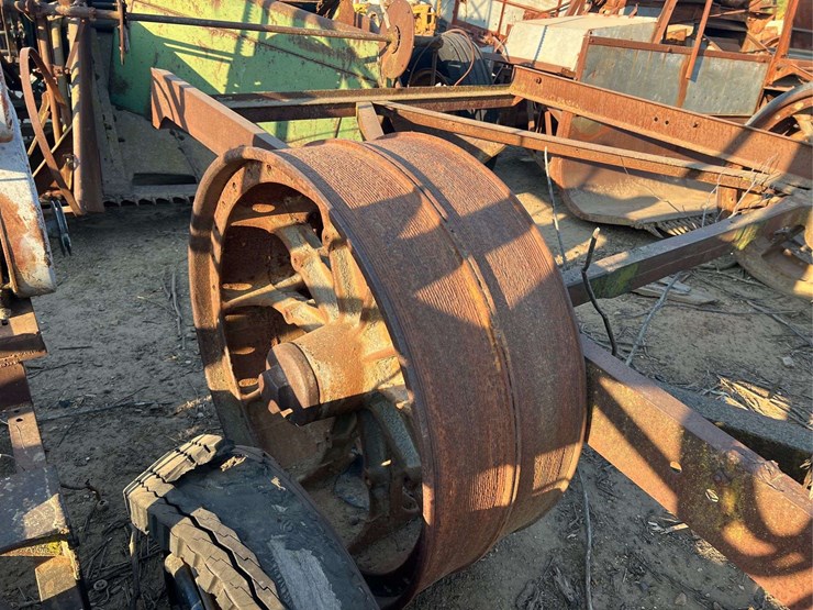 large-trailer-frame-image-7