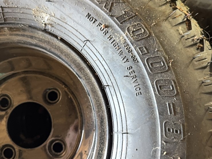 new-pair-of-20x10-8-tire-with-4-lug-wheel-image-2