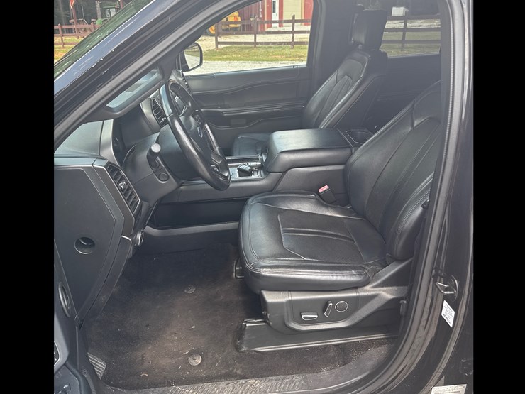 2019-ford-expedition-image-11