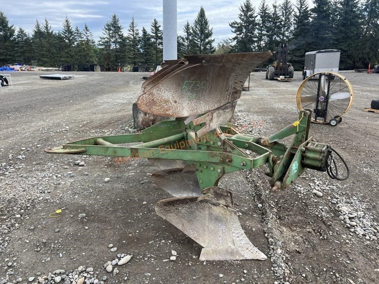 john-deere-4200-image-2