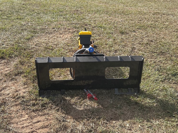 #450-•-quick-attach-post-driver-image-2