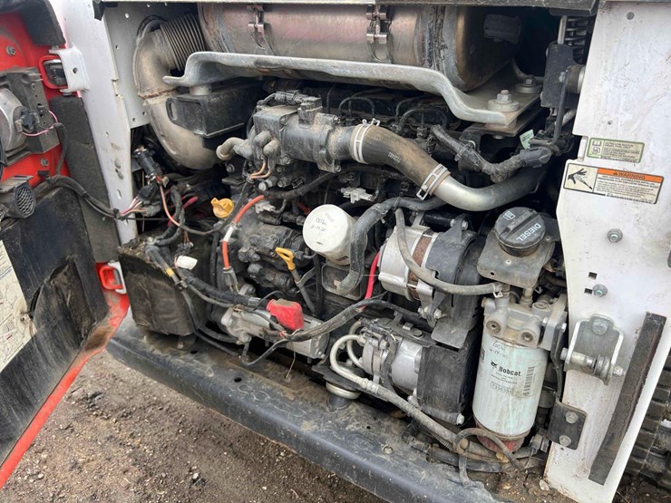 2021-bobcat-t770-image-9