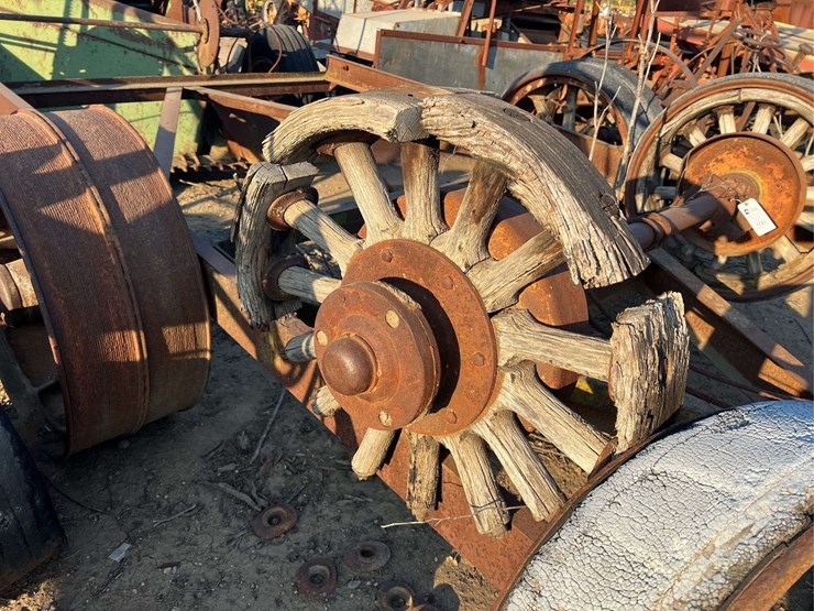 large-trailer-frame-image-6