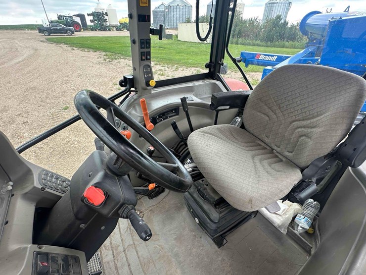 case-ih-jx1100u-image-10