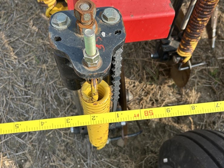 2008-bourgault-5710-59-image-97