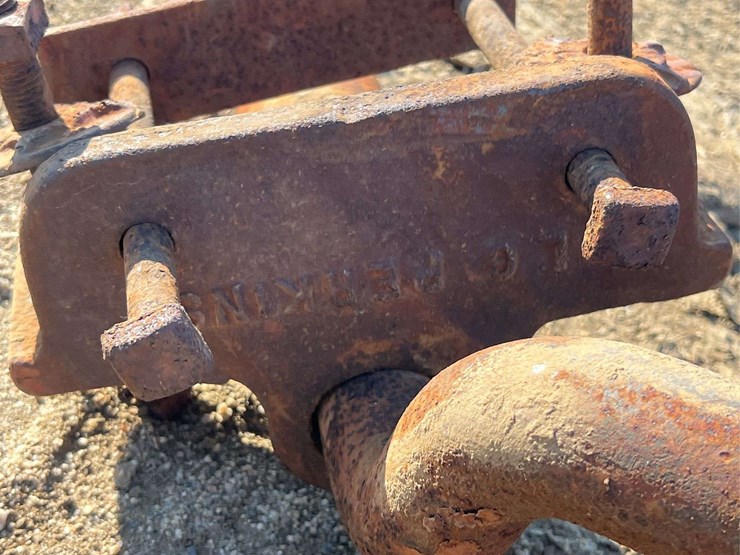 stockton-5-bottom-wood-beam-plow-image-4