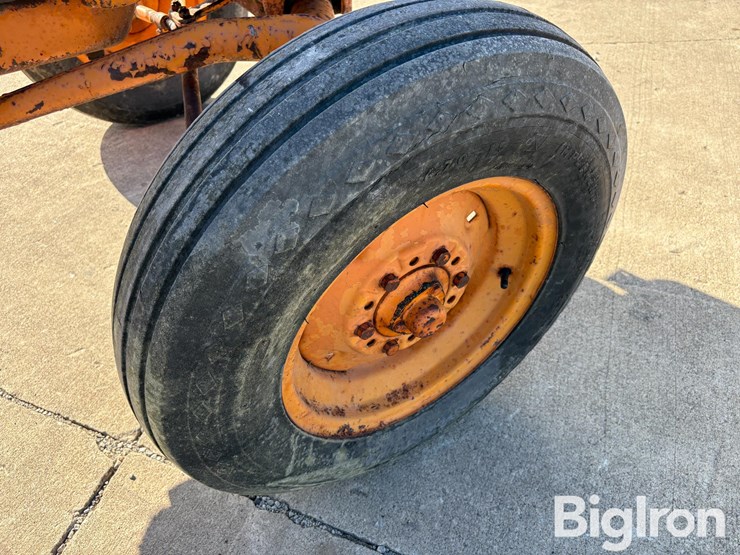 1966-international-2404-image-13